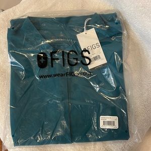 NWT, Figs Rafaela Scrub Top, Size Large